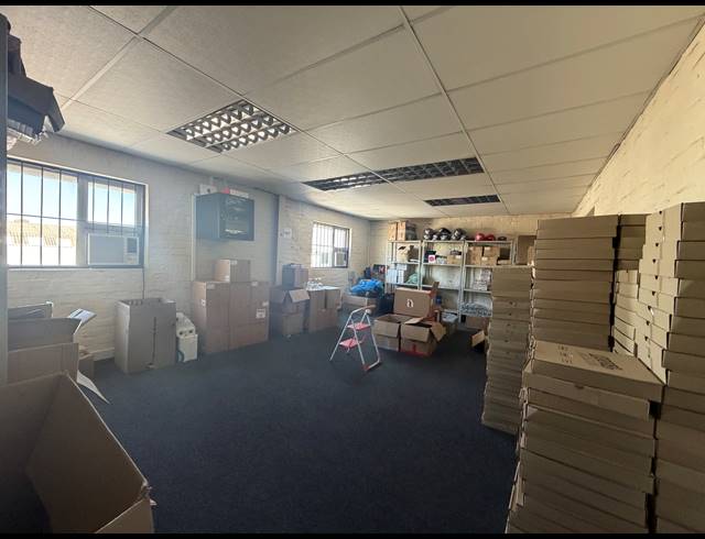 1,361M² WAREHOUSE TO LET IN BRACKENFELL INDUSTRIAL
